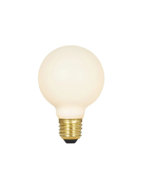 Sphere II E27 6W LED Pære fra Tala - 1 - Jacobsen Plus
