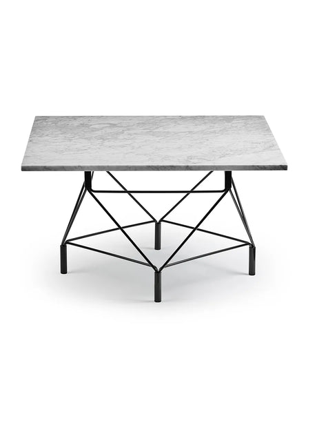 Spider Couchtisch 80 x 80 cm, schwarzes Gestell von Eilersen - Weißer Marmor - Jacobsen Plus