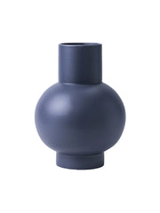 Strøm Vase, Purple Ash von raawii