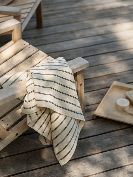 Skagerak Between Lines Stuhl von Fritz Hansen - 3 - Jacobsen Plus