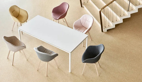 About a Chair AAC123 von HAY - Preisklasse 1 / Lackierte Eiche - Jacobsen Plus