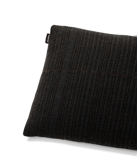 Grid Decorative Cushion von Fredericia Furniture - Dunkelgrau - Jacobsen Plus
