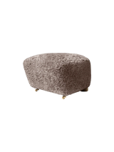 Den Trætte Mand fodskammel fra Audo Copenhagen - Dark Stained Oak - Sheepskin Sahara - Jacobsen Plus