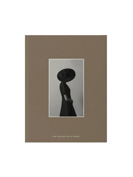 The Reinvention of Forms, Sand von New Mags - 1 - Jacobsen Plus