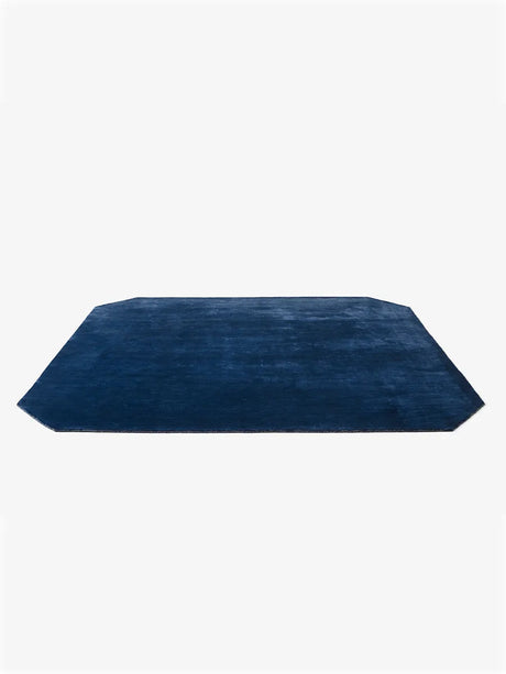 The Moor Rug AP8 300x300 von &Tradition - Blue Midnight - Jacobsen Plus