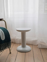 Thing Sidebord/Hocker, white fra raawii - 2 - Jacobsen Plus