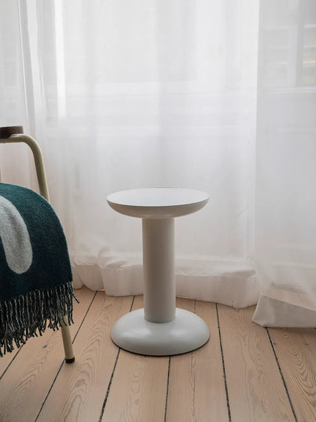 Thing Sidebord/Hocker, white fra raawii - 2 - Jacobsen Plus