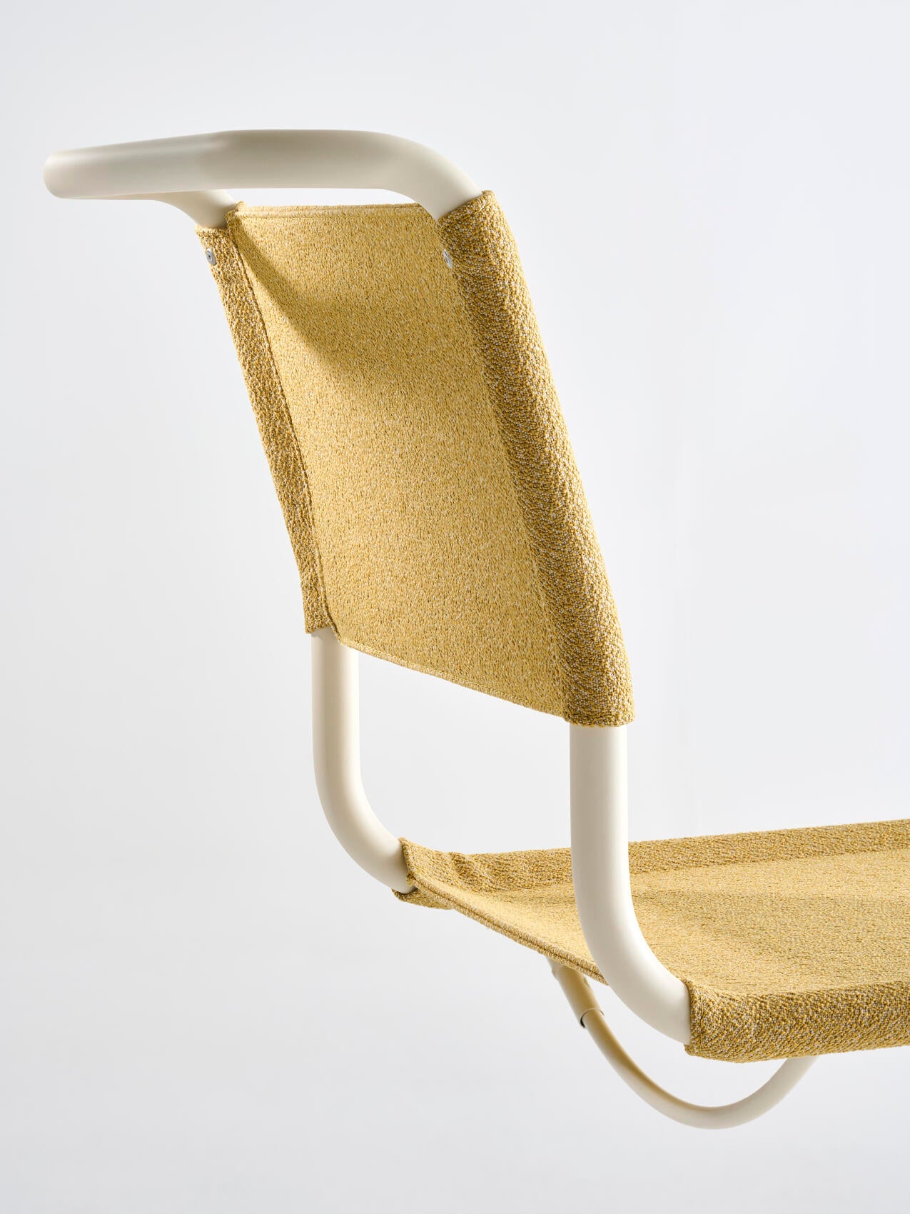 S 33 V Freischwinger-Stuhl von Thonet