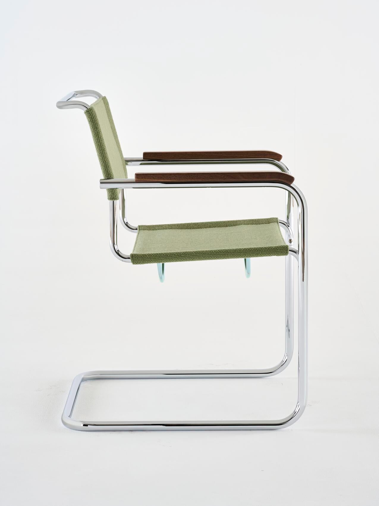 S 34 V Freischwingerstuhl von Thonet