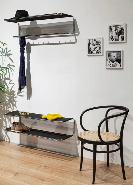 209 Armstuhl, Schwarz von Thonet - 2 - Jacobsen Plus