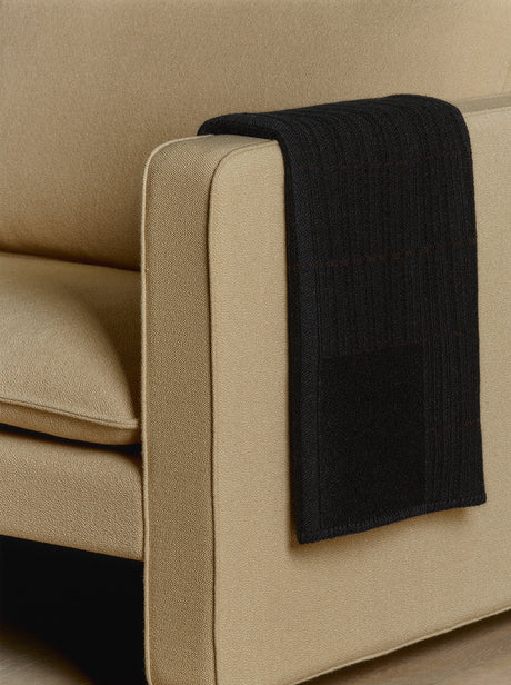 Grid Throw von Fredericia Furniture - 1 - Jacobsen Plus