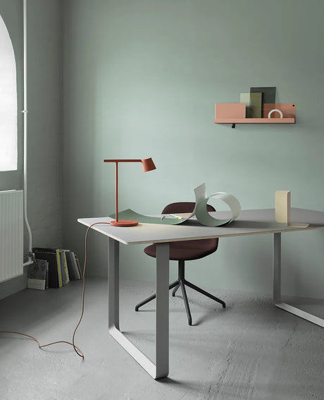 Tip Tischlampe von Muuto - Schwarz - Jacobsen Plus