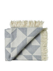 Twist a Twill Decke, light grey von Silkeborg Uldspinderi