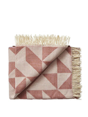 Twist a Twill Decke, rusty rose von Silkeborg Uldspinderi