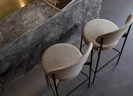 Serie 430 Barhocker, Schwarz von Verner Panton - Höhe: 65 cm / Stofgruppe 1 - Jacobsen Plus