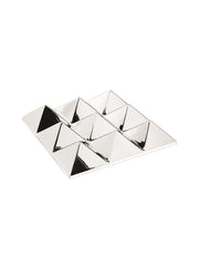 Mirror Sculptures, 9 Pyramiden von Verpan