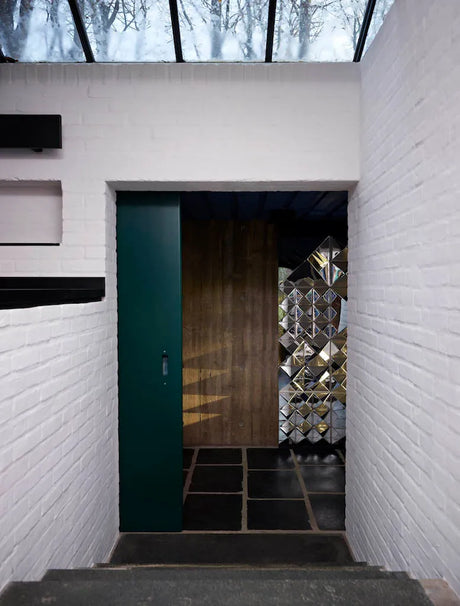 Mirror Sculptures, 1 Pyramid von Verpan - 3 - Jacobsen Plus