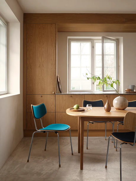 Vega Stuhl, mood 01104/krom von Carl Hansen & Søn - 2 - Jacobsen Plus