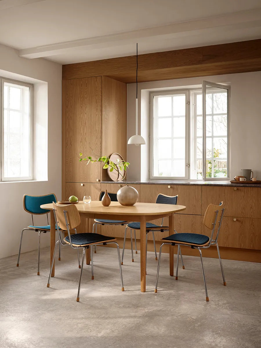 Vega Stol, krom stel fra Carl Hansen & Søn