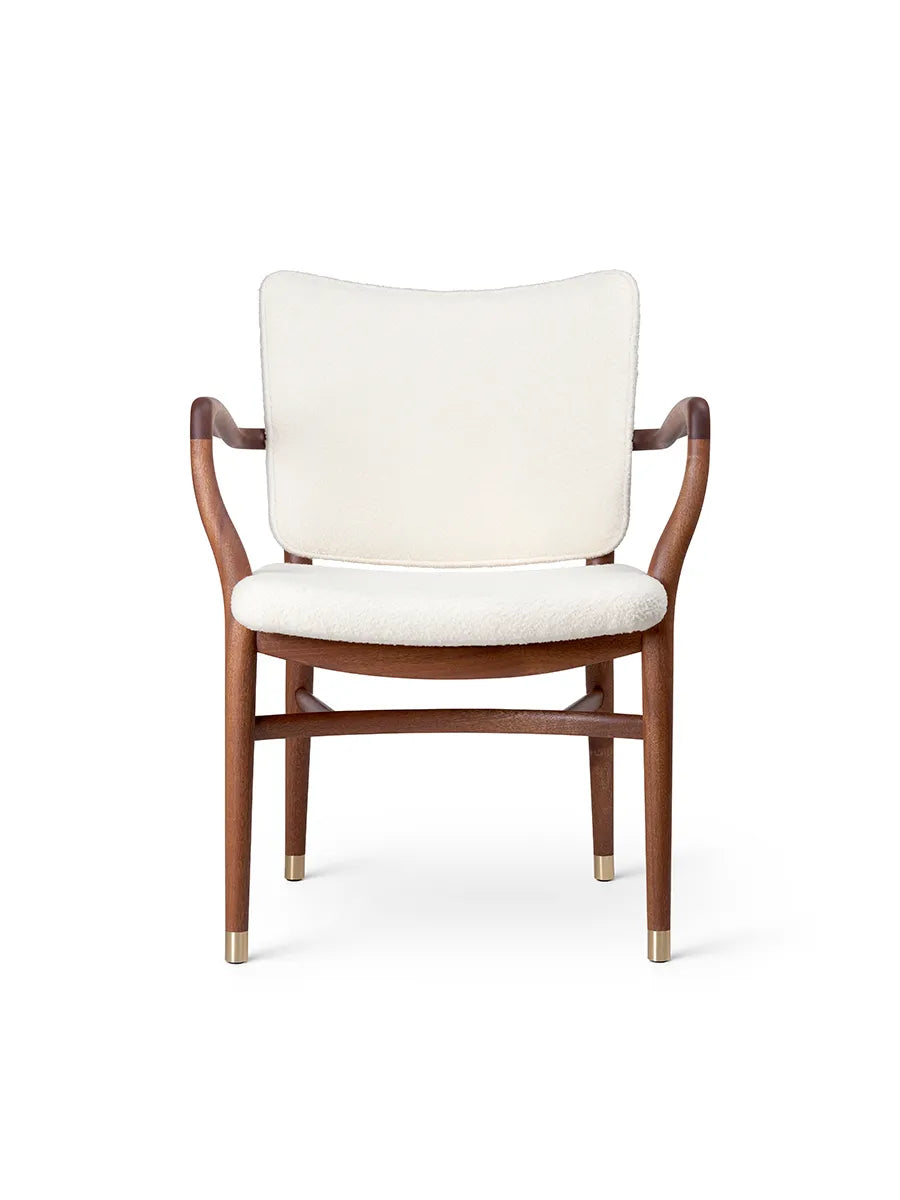 VLA61 Monarch Chair af Vilhelm Lauritzen - Mahogni olie - Baru 0200 - Jacobsen Plus