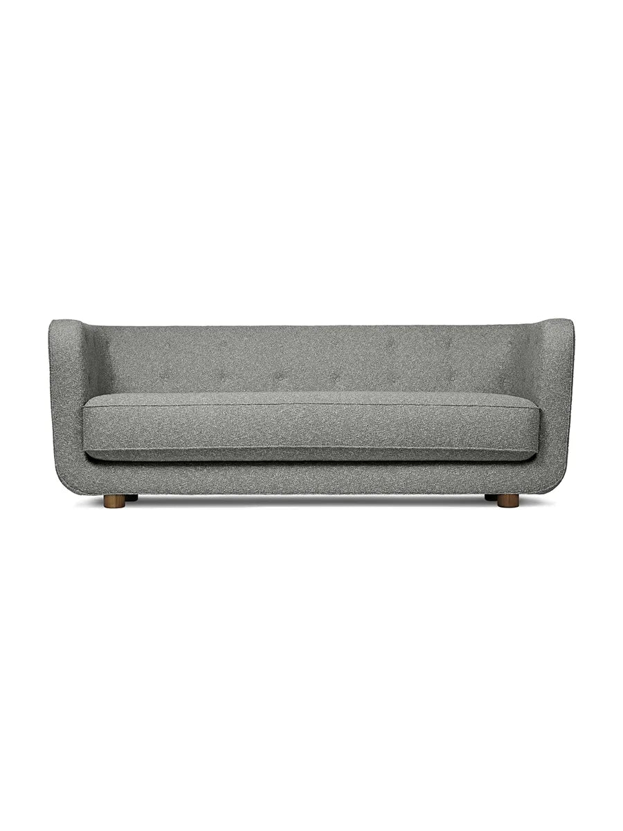 Vilhelm Sofa fra Audo Copenhagen - Stof / Sacho Nara, 001 / Røget eg - Jacobsen Plus