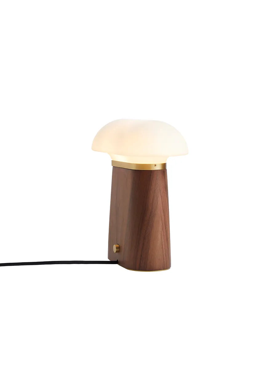 Nova Table Lamp, Nussbaum von Woud