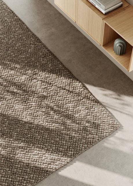 Tact Teppich, dunkelgrau von Woud - 2 - Jacobsen Plus