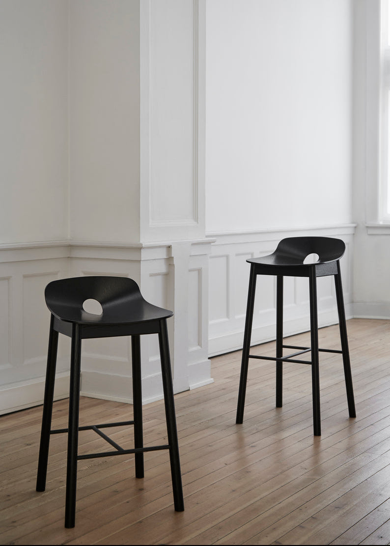 Mono Barhocker von Woud - 1 - Jacobsen Plus