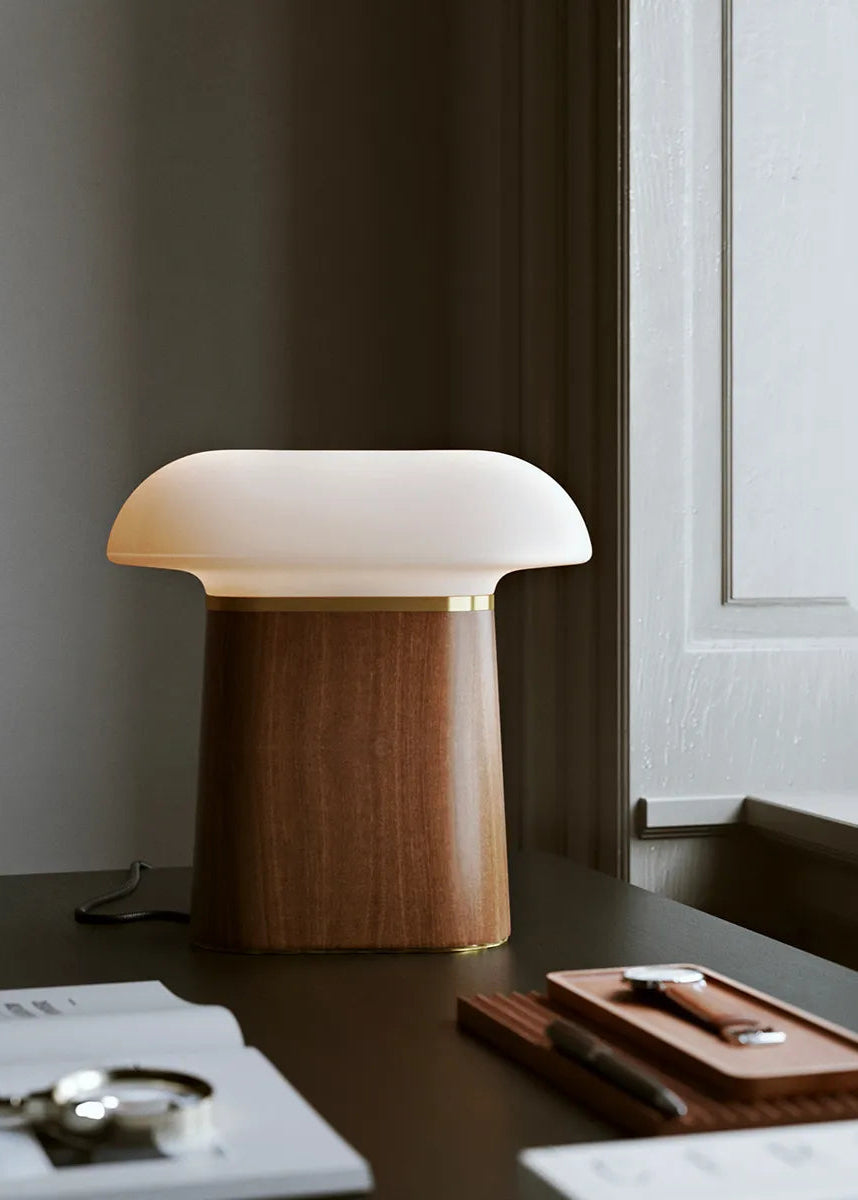 Nova Table Lamp, Nussbaum von Woud - 2 - Jacobsen Plus