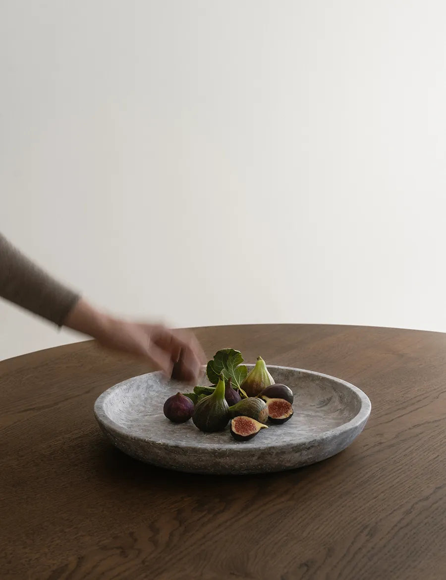 Hyben Fad, Silber Travertin von Wabi Sabi Nordic - 3 - Jacobsen Plus