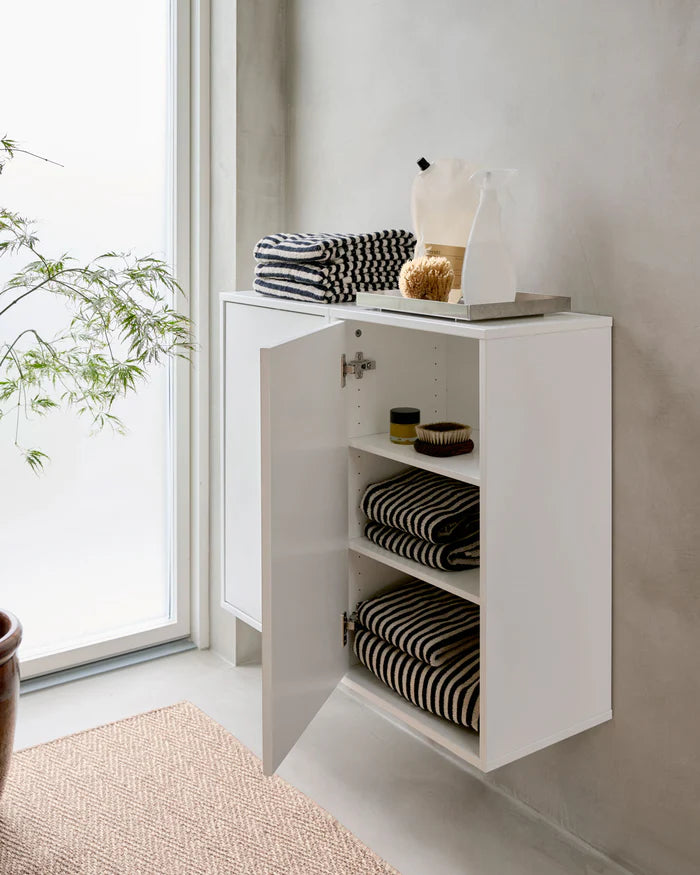 WallCabinet fra ReCollector - 17 - Jacobsen Plus