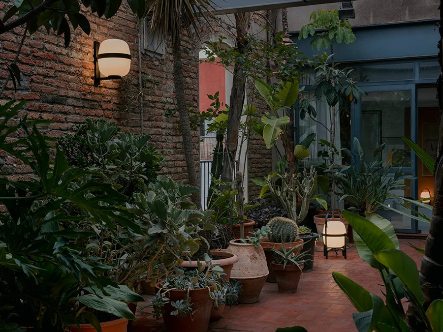 Wally Cesta Wandleuchte von Santa and Cole - 2 - Jacobsen Plus