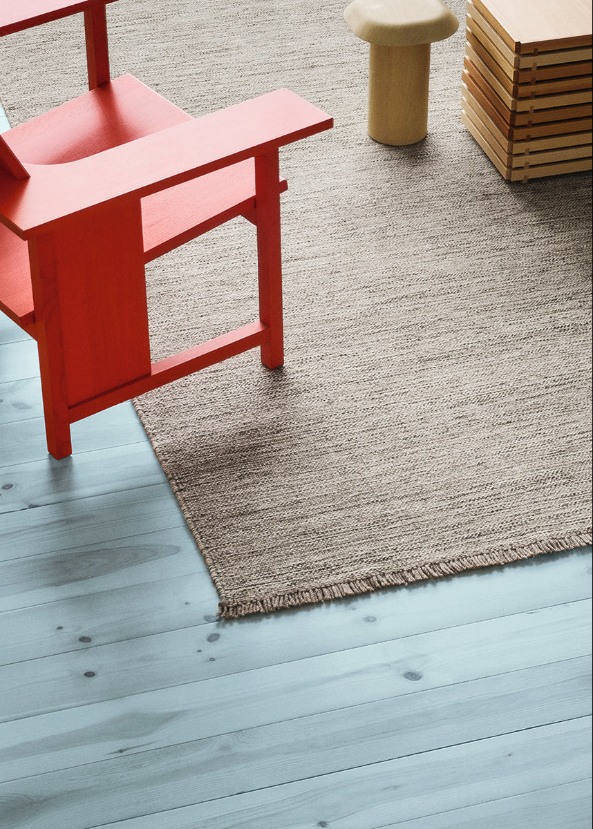 Yield Melange Naturally Coloured Fringes Teppich, 0152 von Kvadrat - 2 - Jacobsen Plus