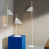 Yuh gulvlampe fra Louis Poulsen - 1 - Jacobsen Plus