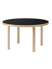 Aalto Table Round 91, Ø125 cm von Artek