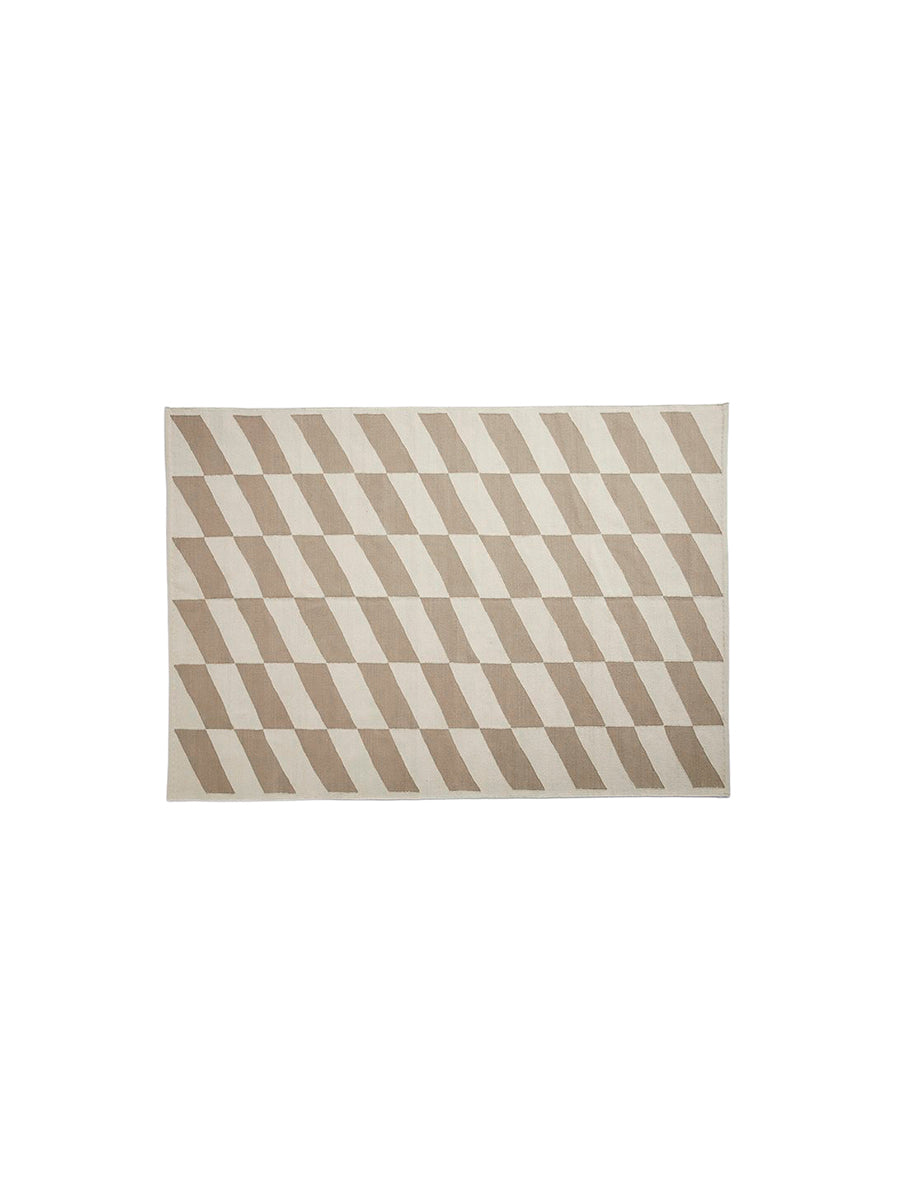 Shift Kelim Rug, 140 x 200 cm von HAY - Beige - Jacobsen Plus