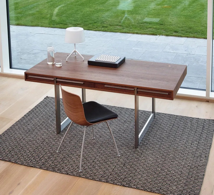 AK 1340 skrivebord fra Naver Collection - 2 - Jacobsen Plus