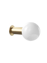 Donya Wandleuchte von Anour - Gold Brushed - Jacobsen Plus