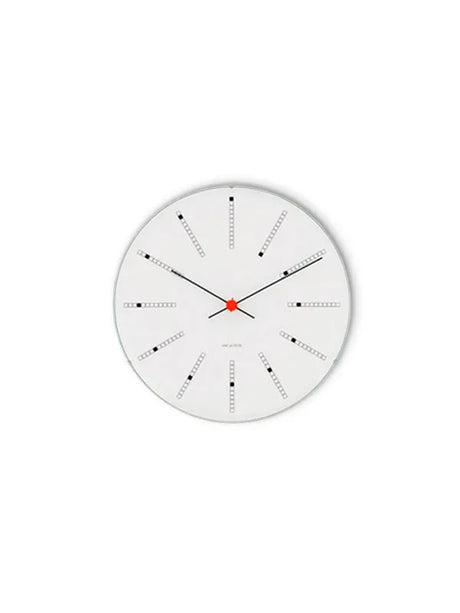 Bankers club Wanduhr von Arne Jacobsen (Ø: 21) - 1 - Jacobsen Plus