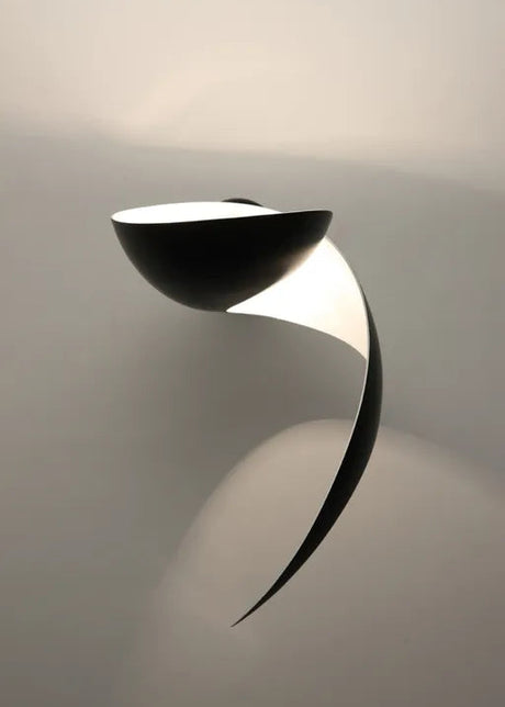 Flame Small Wall Lamp von Serge Mouille - 1 - Jacobsen Plus