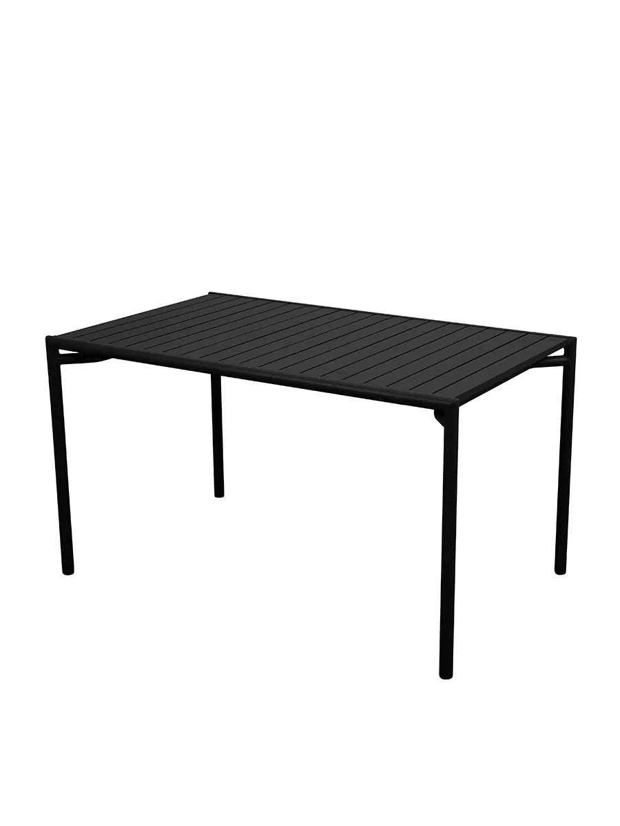 Special edition Bliss havemøbelsæt med 1 bord 133x81 cm og 4 stole med armlæn, black fra Cane-line