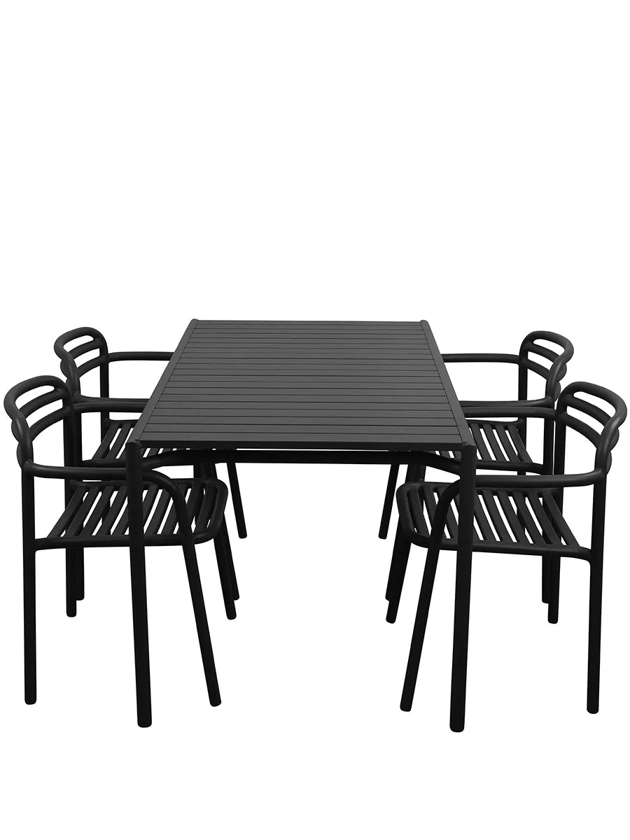Special edition Bliss havemøbelsæt med 1 bord 133x81 cm og 4 stole med armlæn, black fra Cane-line