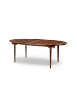 CH338 Esstisch von Carl Hansen & Søn - Walnuss / Lack / Auszug für 2 Platten inkl. 1 Holzstützbein in Schwarz - Jacobsen Plus