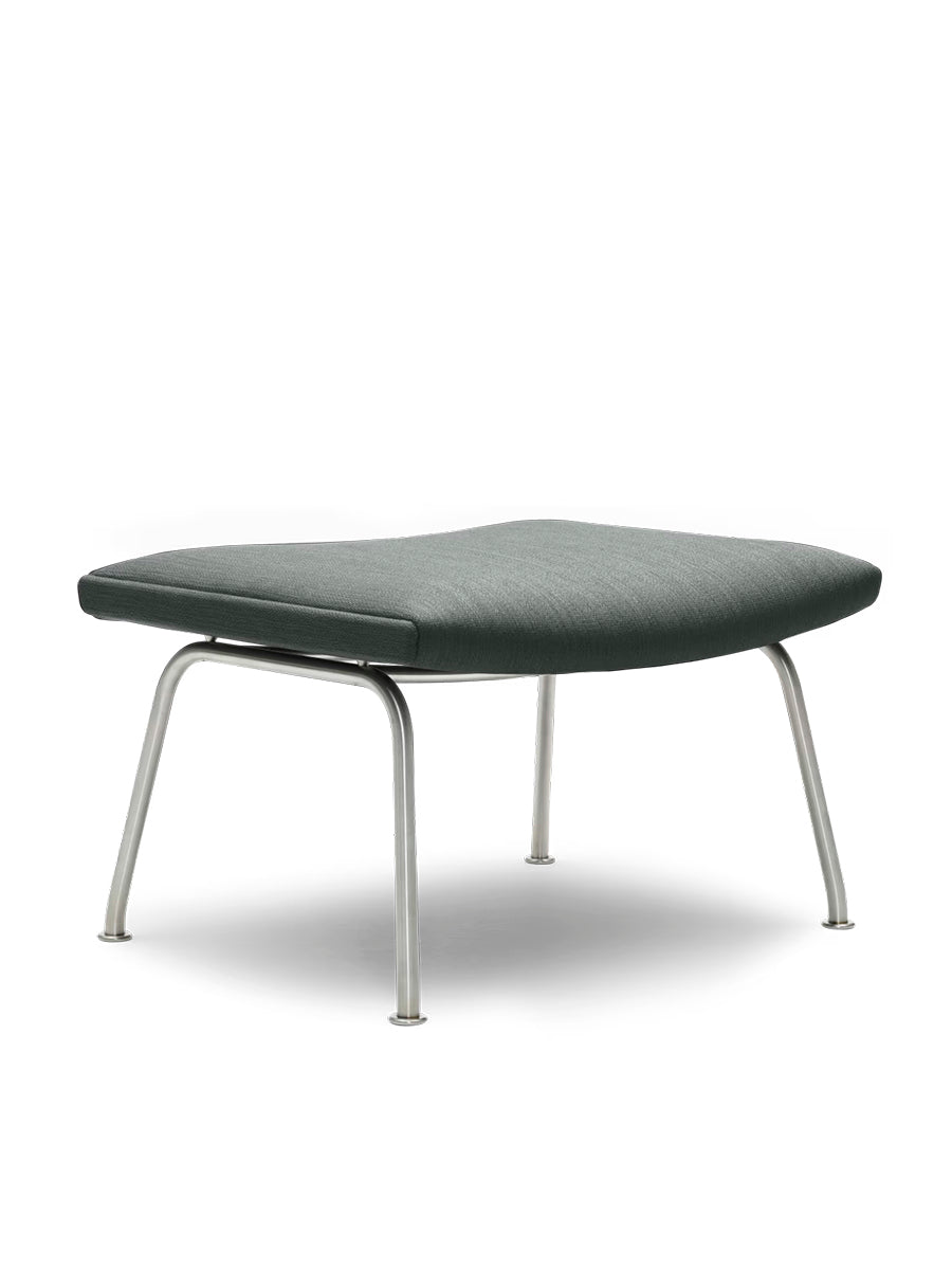 CH446 Hocker von Hans J. Wegner - Textil: Fiord 151 - Jacobsen Plus