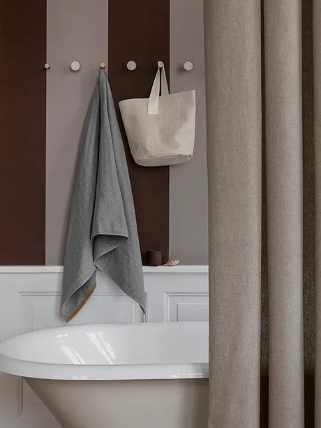 Chambray Duschvorhang von Ferm Living - Sand - Jacobsen Plus