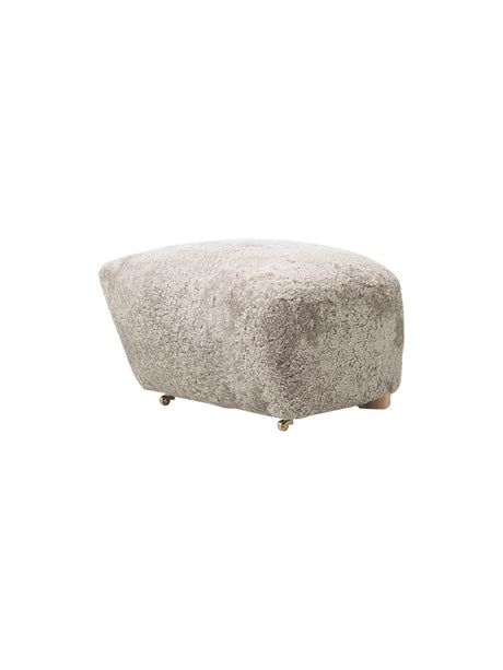 The Tired Man Fußhocker von Audo Copenhagen - Natural Oak - Sheepskin Green Tea - Jacobsen Plus