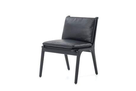 Rén Esszimmerstuhl, schwarze Eiche, Kissen m. schwarzem Leder - 1 - Jacobsen Plus