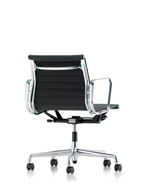 Aluminium Chair EA 117 Bürostuhl, Schwarz Leder von Vitra - 5 - Jacobsen Plus