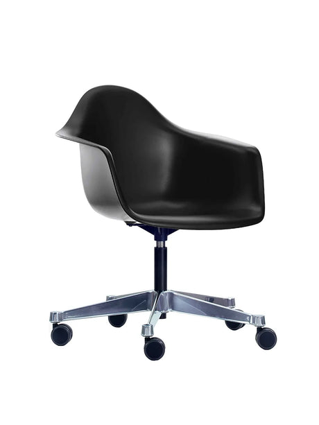 Eames Plastic Armchair PACC fra Vitra - Mustard - Jacobsen Plus
