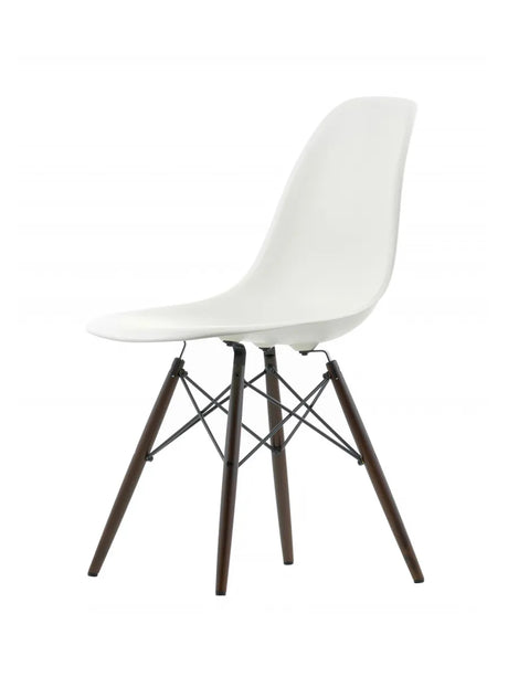 Eames Plastic Side Chair DSW, dunkel gebeizt Ahornholz von Vitra - Mustard - Jacobsen Plus